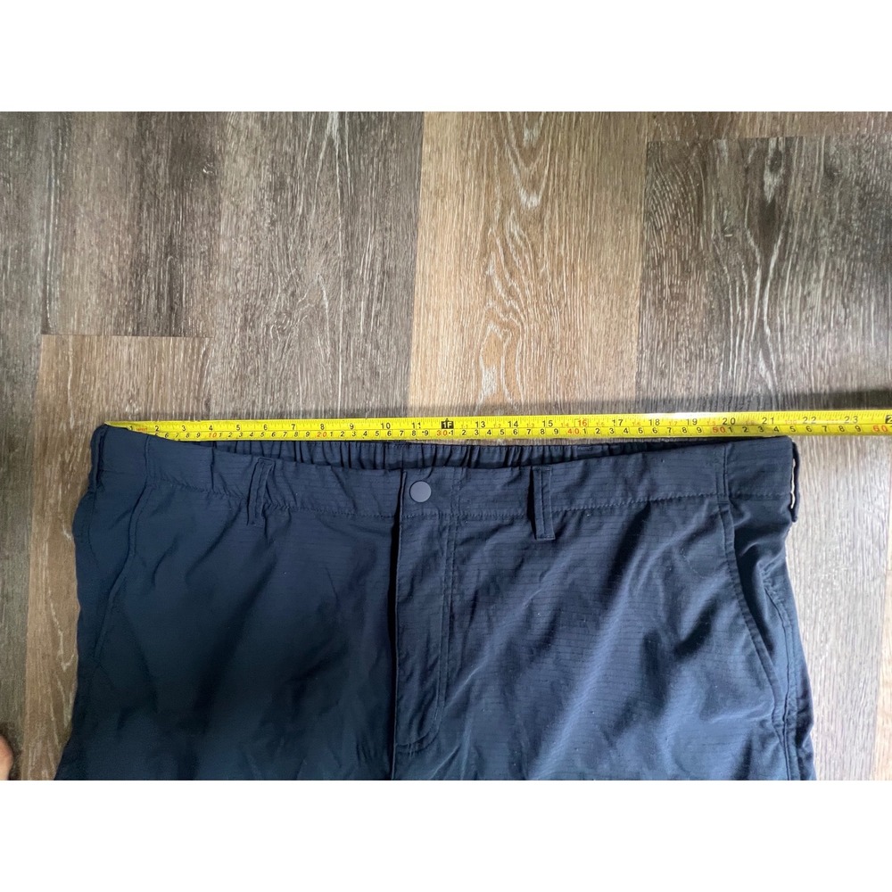 Roundtree & Yorke Performance Shorts Mens 44 Black Ripstop Cargo Utility - Picture 3 of 8